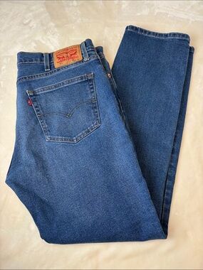 Levi's Men's Dark Blue Straight-Leg Jeans - Size 38X32